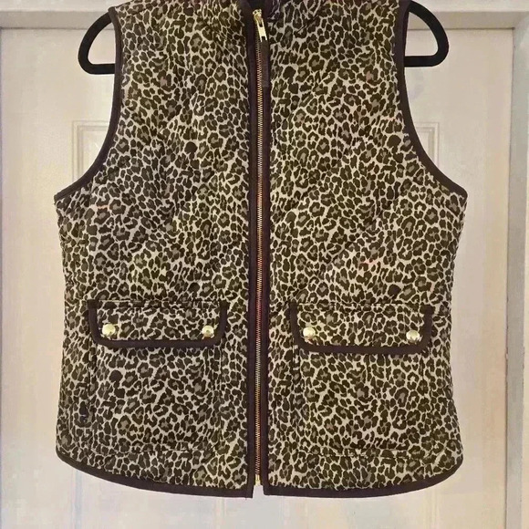 J. Crew Quilted Leopard Print Puffer Vest Full Zip Brown Black Womens Size Small - Picture 2 of 10